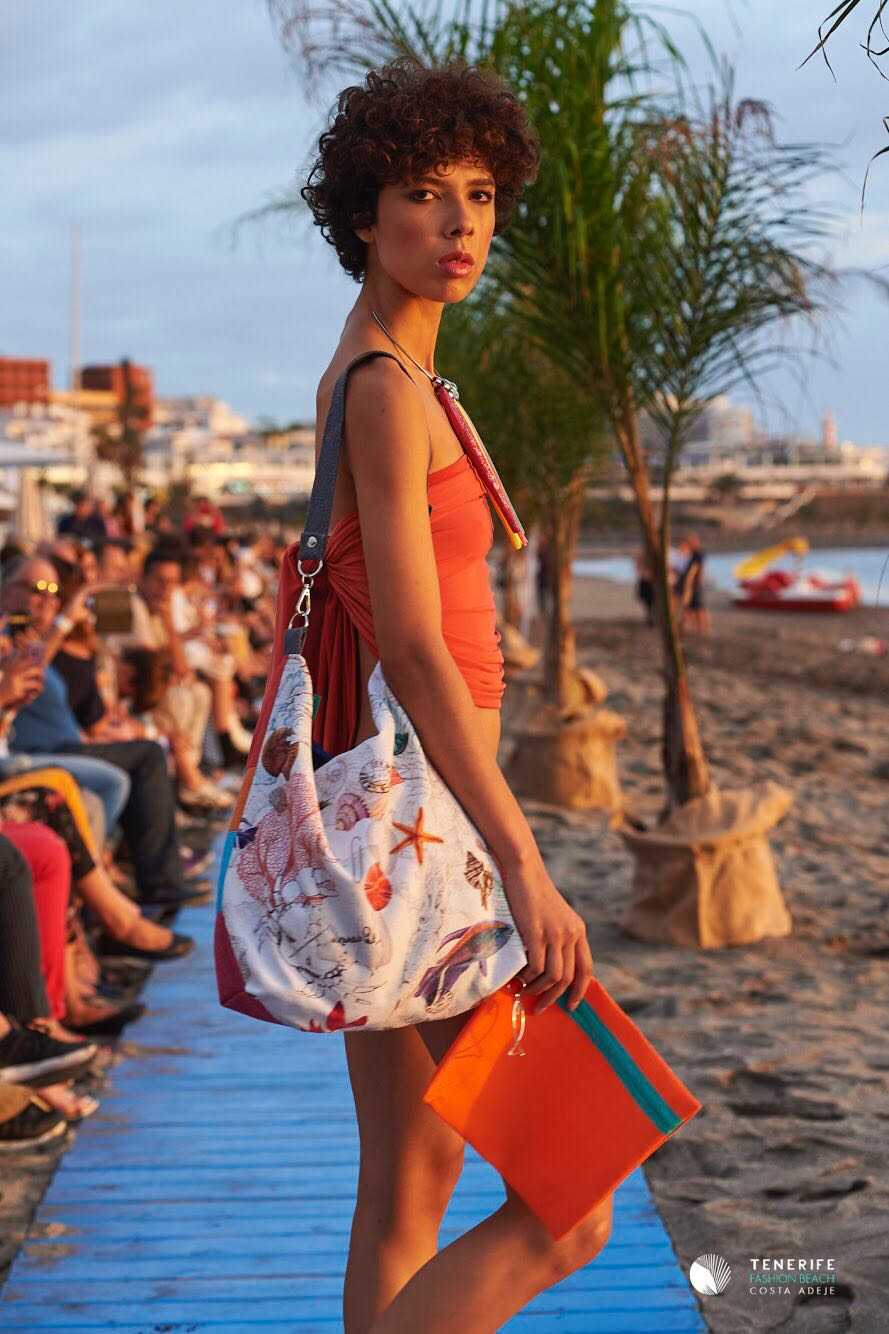 Pasarela comercial del Tenerife Fashion Beach Costa Adeje - octubre 2018